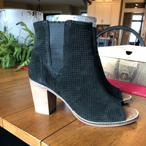 Toms Majorca Peep Toe Bootie